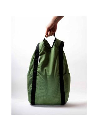 Oboustranný zelený ruksak Urbanauta