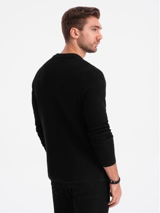 Pánský svetr s výstřihem do V v černé barvě V4 SWOS-0108