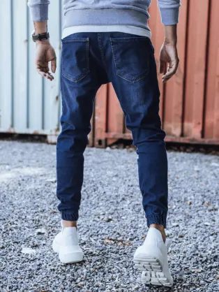 Šedé jogger v moderním stylu