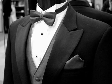 Jak se obléct na svatbu podle dress code?