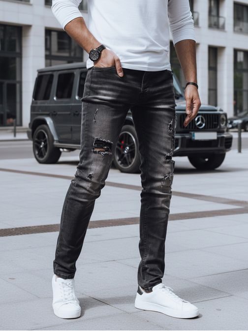 Džínové kalhoty v černé barvě