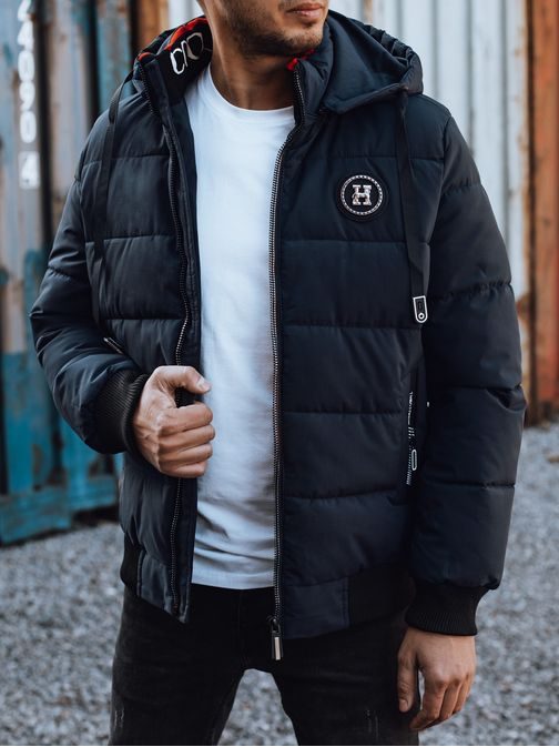 Trendy zimní bunda s kapucí v granátovém provedení
