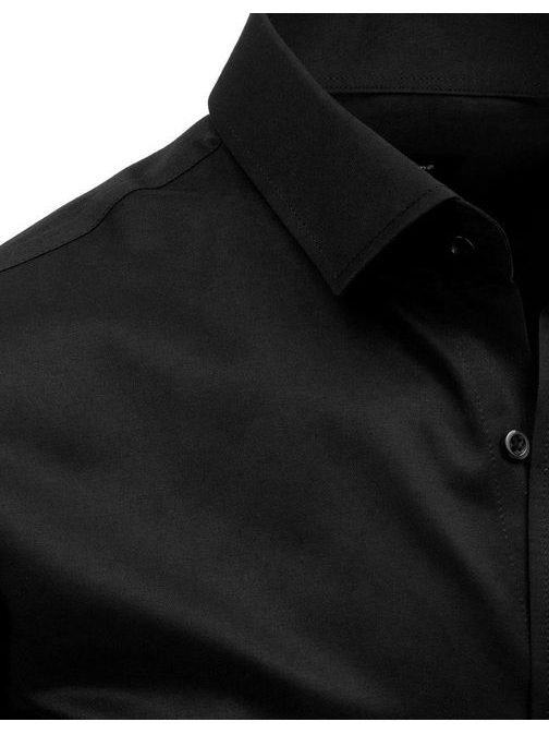 Jednoduchá černá elegantní košile
