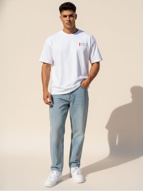 Bílé tričko oversize s potiskem