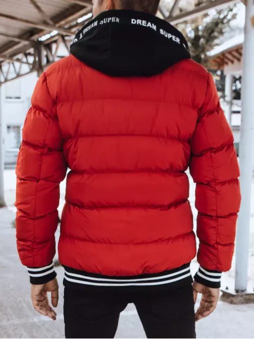 Prošívaná červená bunda na zimu