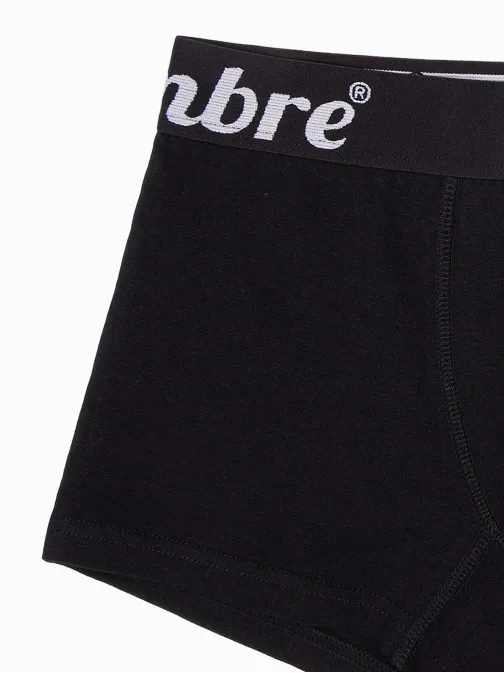 Stylové černé boxerky U283