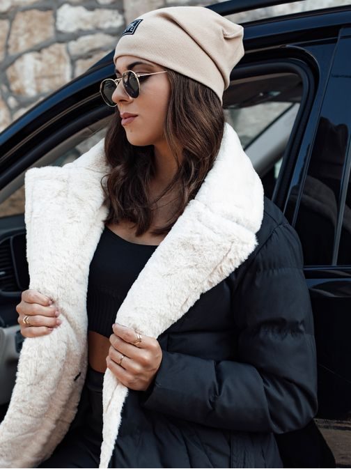 Dlouhá dámská zimní černá bunda s kožíškem Ballmoda