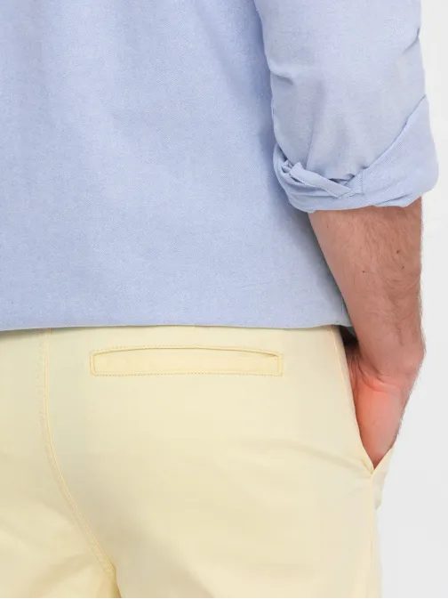Žluté chinos kraťasy s lemem V7 W421