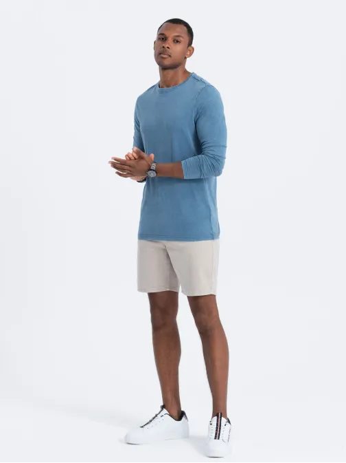 Světle-modré stylové tričko s dlouhým rukávem L131