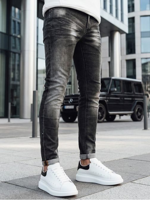 Trendy černé pánské rifle