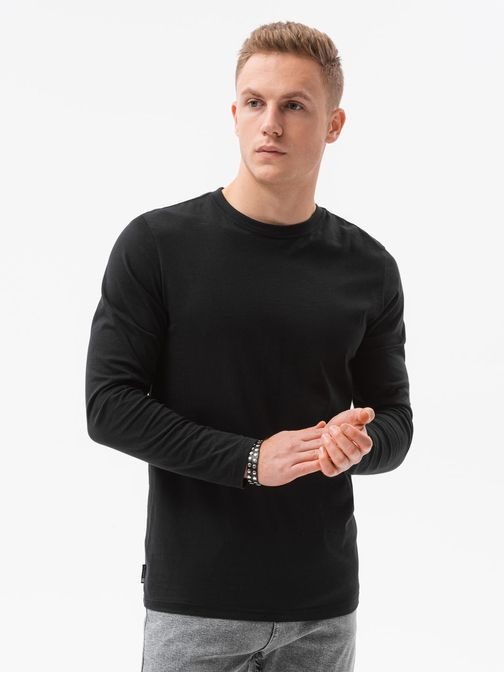 Klasické černé tričko s dlouhým rukávem L138