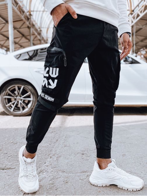 Poutavé černé kapsáčové jogger kalhoty