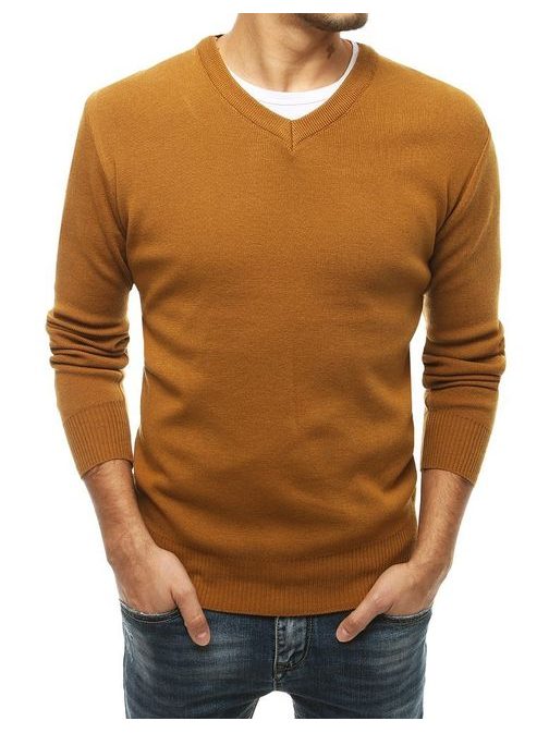 Nádherný kamelový svetr