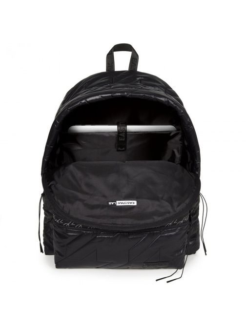 Tmavý batoh EASTPAK PUFFA PADDED