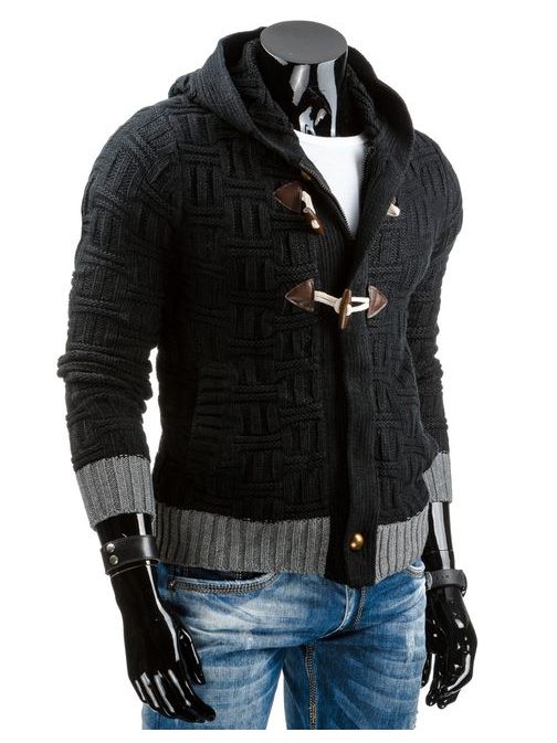 Fantastický černý svetr s kapucí