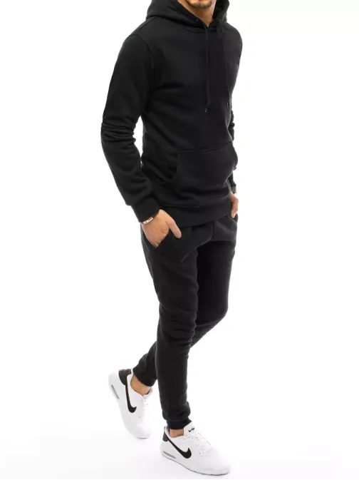 Tepláková souprava v černé barvě