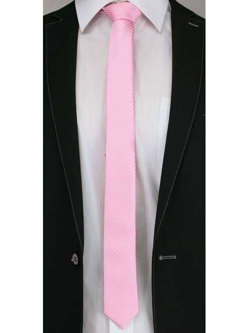 Krásná růžová kravata