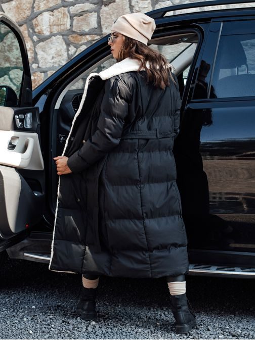 Dlouhá dámská zimní černá bunda s kožíškem Ballmoda
