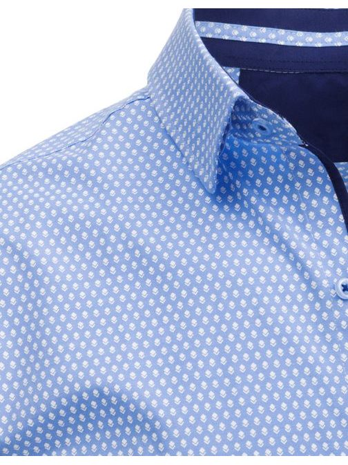 Blankytně modrá pánská košile se vzorem