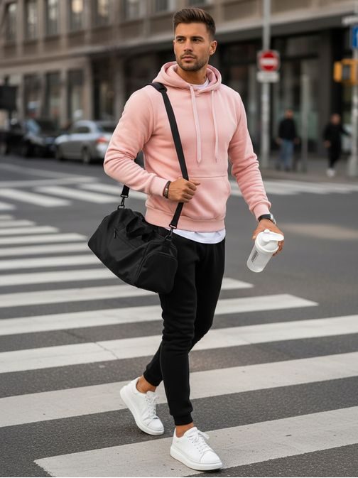 Pohodlná růžovo-černá tepláková souprava