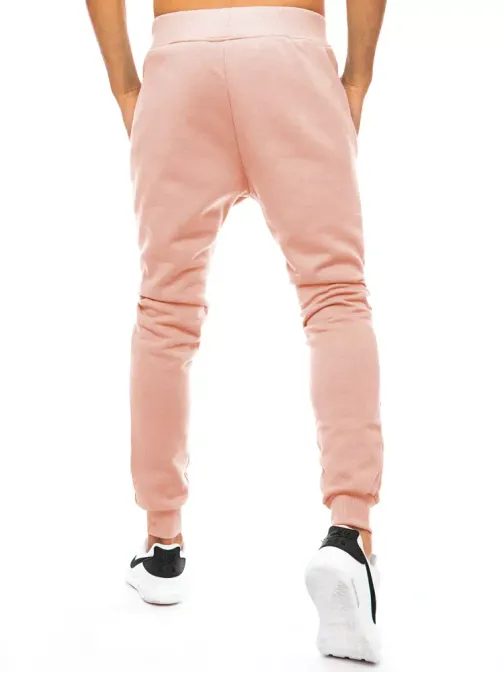 Růžové tepláky v jednoduchém provedení