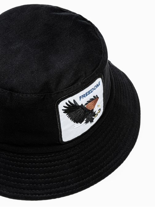 Moderní černý pánský klobouk s nášivkou freedom H143