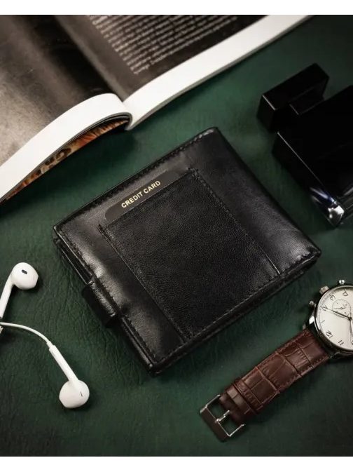 Trendy černá pánská peněženka s přezkou