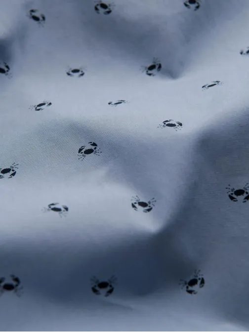 Zajímavá světle modrá košile s trendy vzorem V6 SHCS-0156