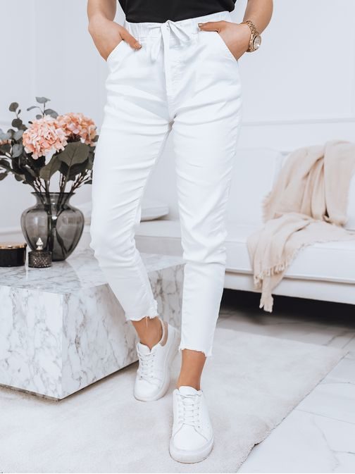 Moderní bílé dámské kalhoty Miki