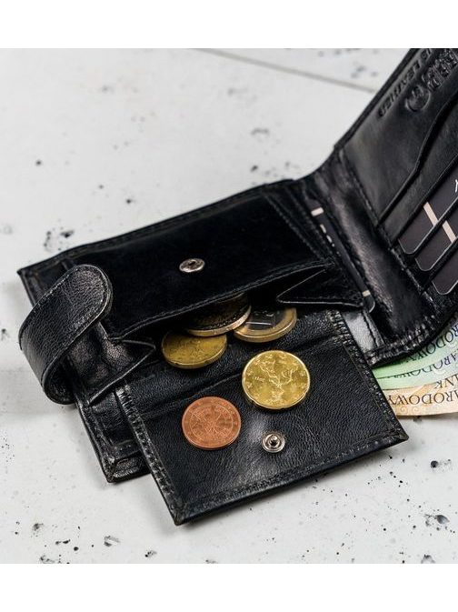 Černá unikátní kožená peněženka s přezkou Wild