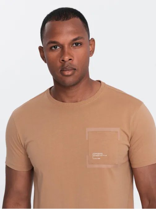 Zajímavé tričko s ozdobnou kapsou světle hnědé V7 TSPT-0154