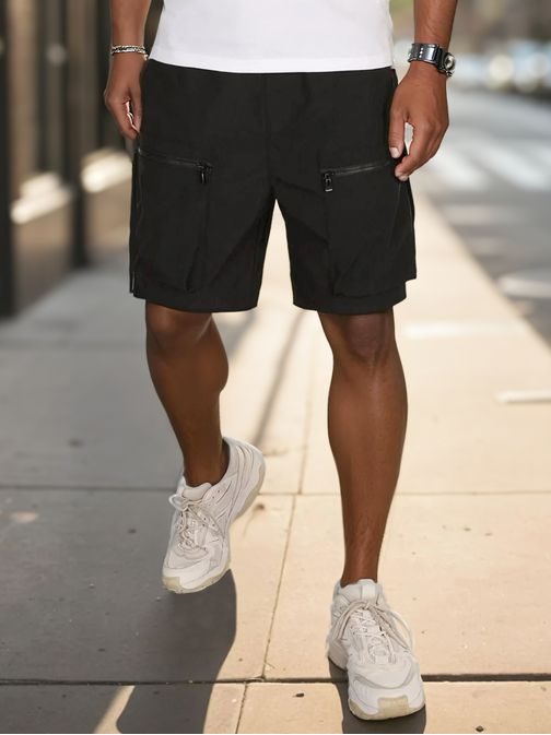 Trendy černé kapsáčové kraťasy