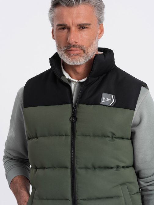 Stylová khaki prošívaná vesta V36