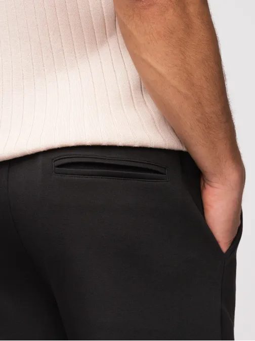 Trendy černé pánské šortky s logem V1 SRBC-0153