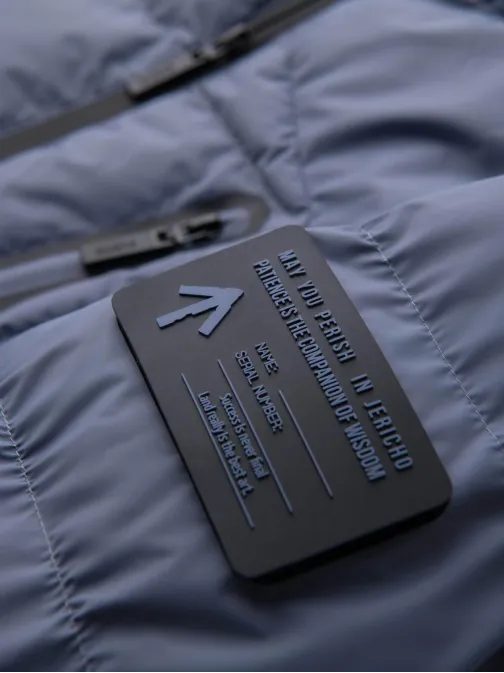 Teplá pánská bunda ve fialové barvě