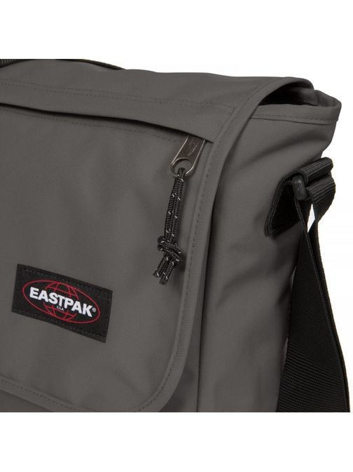 Moderní šedá taška EASTPAK DELEGATE