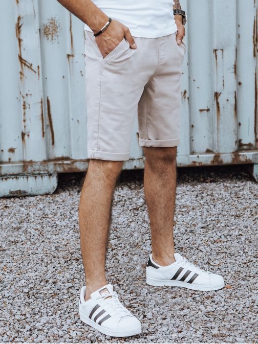 Trendy béžové džínové kraťasy