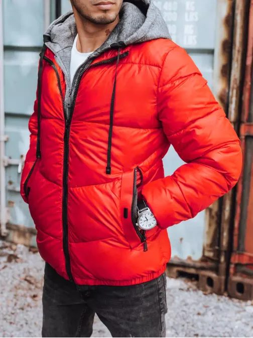 Červená stylová prošívaná bunda na zimu