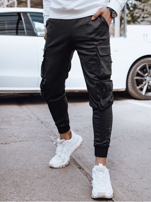 Jedinečné černé kapsáčové jogger kalhoty