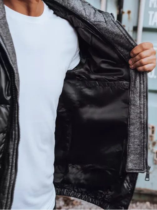 Černá stylová prošívaná bunda na zimu