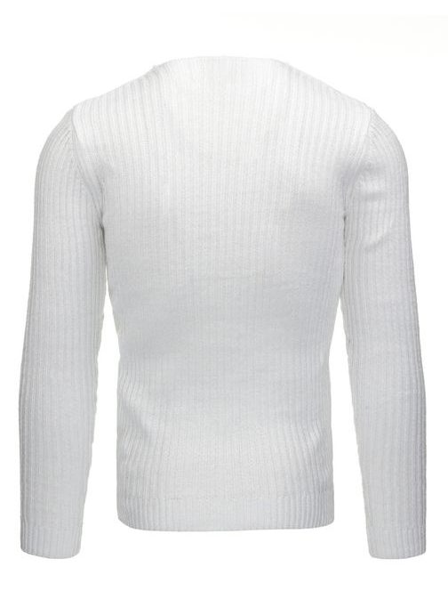 Jednoduchý elegantní bílý pánský svetr