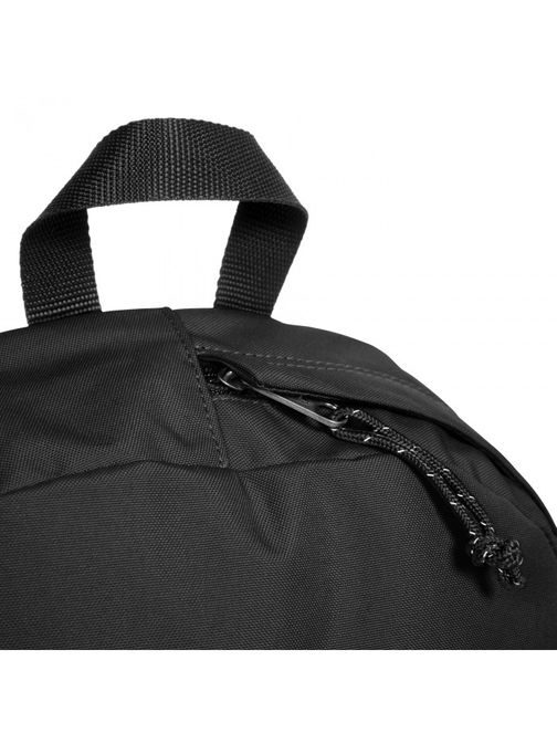 Černý batoh EASTPAK PADDED SLING'R