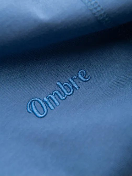 Modré triko s jemnou výšivkou V6 TSCT-0170