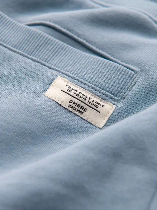 Světle modré teplákové kraťasy V7 SRSK-0139