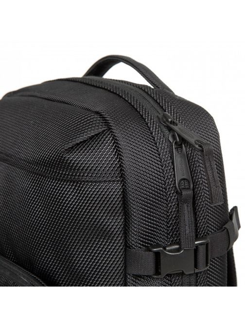 Moderní černý batoh TECUM Black