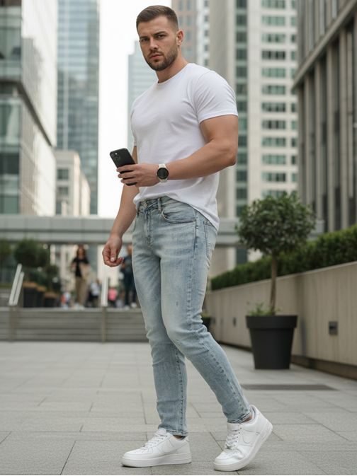 Světle modré džíny slim fit s odřeninami
