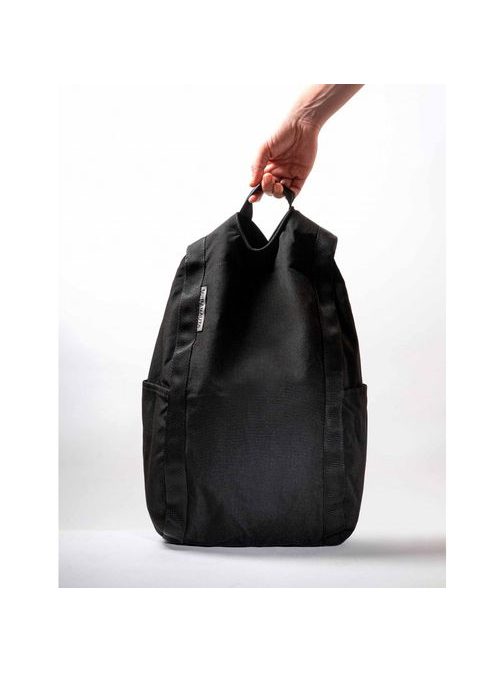 Oboustranný černý ruksak Urbanauta