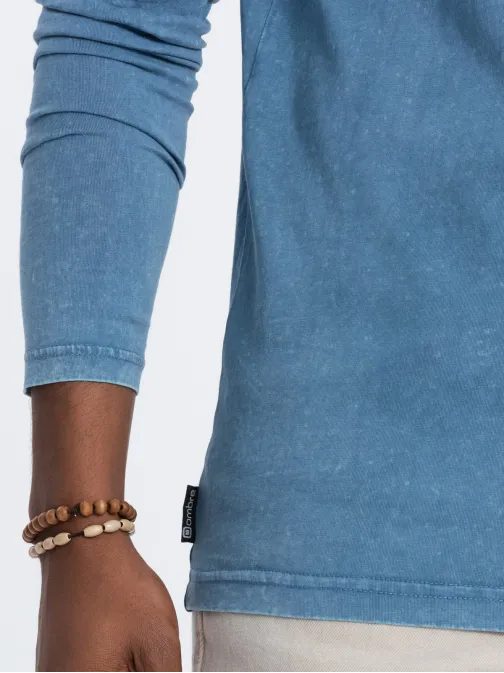 Světle-modré stylové tričko s dlouhým rukávem L131