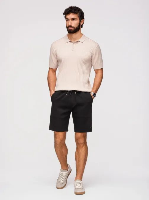 Trendy černé pánské šortky s logem V1 SRBC-0153