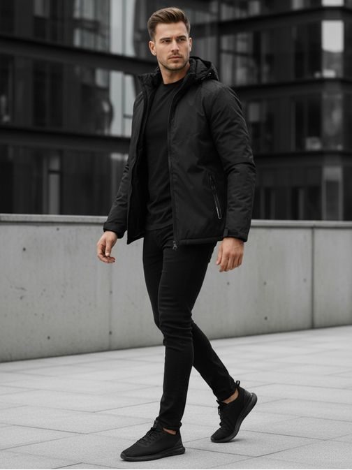 Jedinečná černá zimní bunda s kapucí